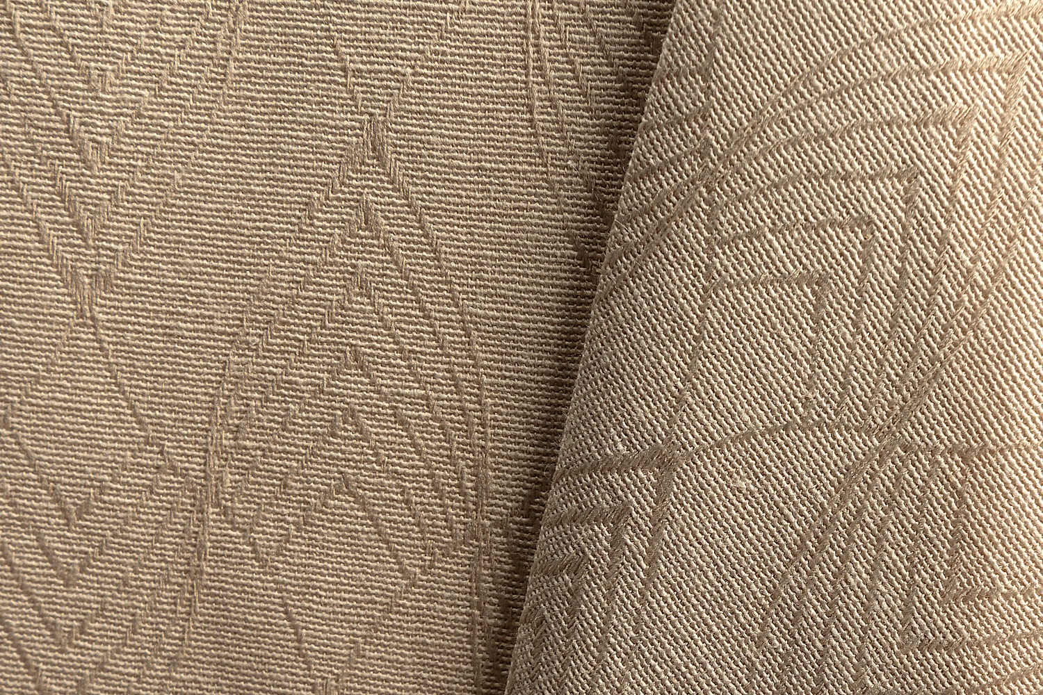 412-T73582NN-145-220__2